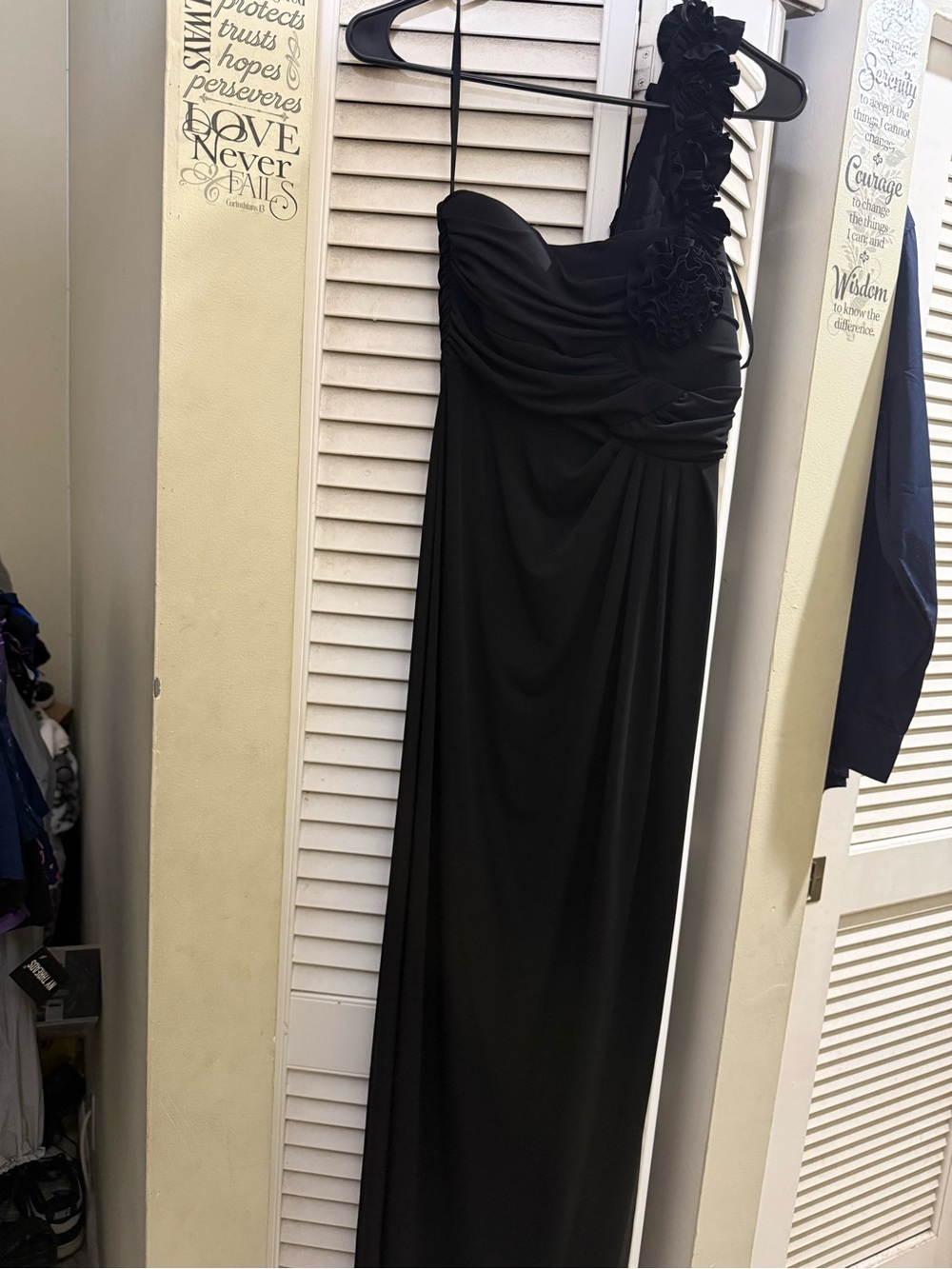 Sweet Storm Black One-Shoulder Evening Gown